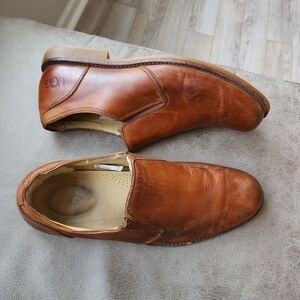 UGG Hardwick Men's Leather Oxfords